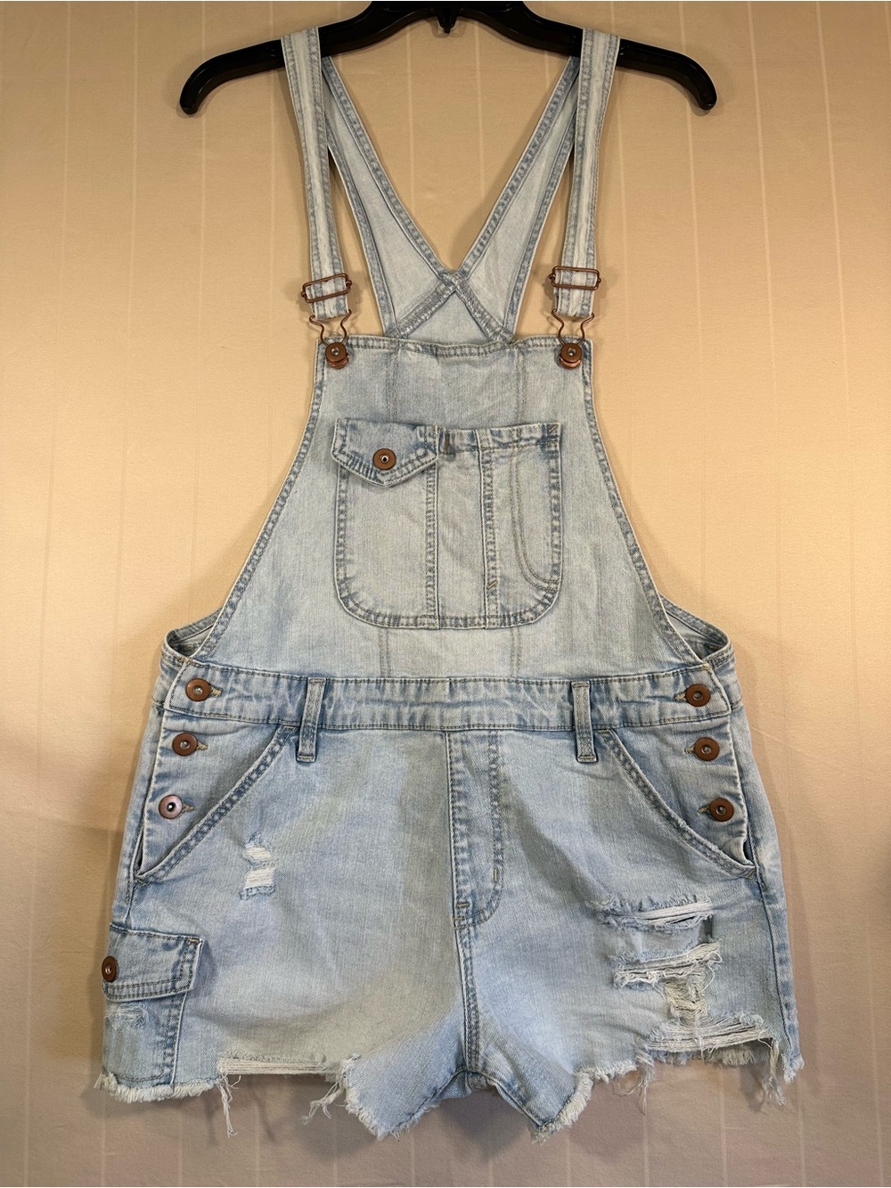 No Boundaries Distressed Denim Short Overalls Light Wash Juniors L (11-13) EUC